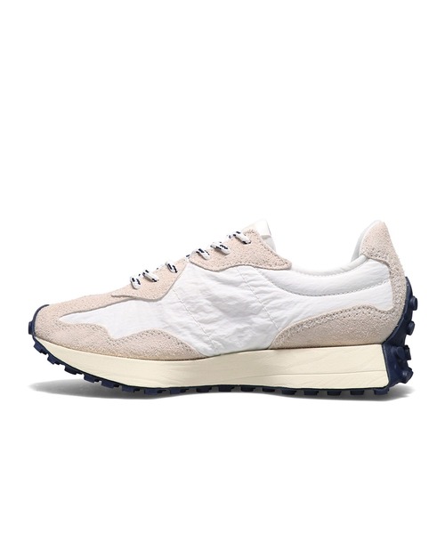 NEW BALANCE（ニューバランス）の「New Balance MS327RF1 / ニューバランス MS327RF1（スニーカー・メンズ・ホワイト・23.5cm/25.0cm/28.5cm/25.5cm/27.0cm/22.5cm/24.0cm/27.5cm/29.0cm/26.5cm/28.0cm/24.5cm/26.0cm/23.0cm）」の2枚目の写真