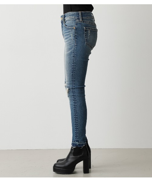 AZUL by moussy（アズールバイマウジー）の「REPAIR DENIM SKINNY / リペアスキニーデニム（デニムパンツ・レディース・ブラック/ブルー/ダークブルー・SMALL/MEDIUM/X-LARGE/X-SMALL/XX-SMALL/LARGE）」の20枚目の写真