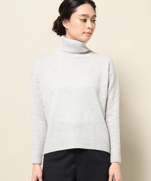 SHARE PARK（シェアパーク）の「タートルネックニット（ニット/セーター・レディース・ホワイト系/グレー系・1）」の3枚目の写真