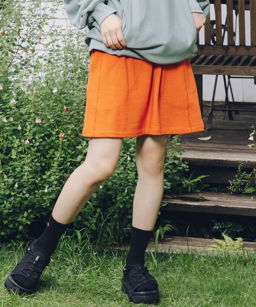 MILKFED.（ミルクフェド）の「LOGO SWEAT SKIRT（スカート・レディース・オフホワイト/ブラック/オレンジ・ONE SIZE）」の3枚目の写真