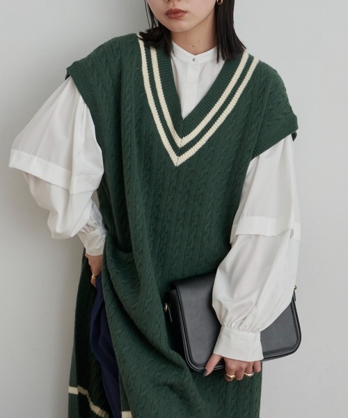 Aunt Marie's（アントマリーズ）の「バンドカラーランタンスリーブブラウス（シャツ/ブラウス・レディース・ブラック/グリーン/ホワイト/ブルー・FREE）」の2枚目の写真