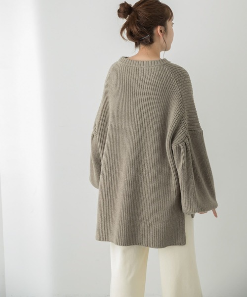 LAATO(ラート)の「SLEEVE VOLUME KNIT(ニット/セーター・レディース・ブラウン/グレー・FREE)」の16枚目の写真