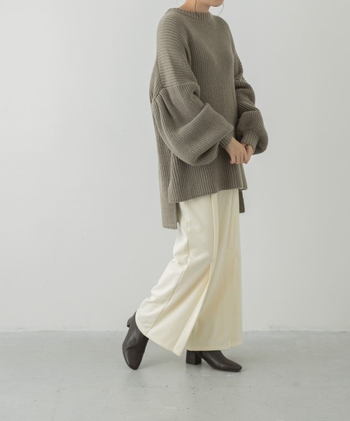 LAATO(ラート)の「SLEEVE VOLUME KNIT(ニット/セーター・レディース・ブラウン/グレー・FREE)」の5枚目の写真