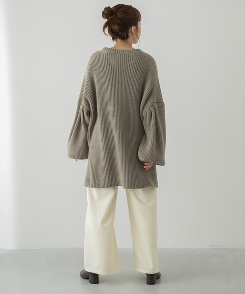 LAATO(ラート)の「SLEEVE VOLUME KNIT(ニット/セーター・レディース・ブラウン/グレー・FREE)」の10枚目の写真