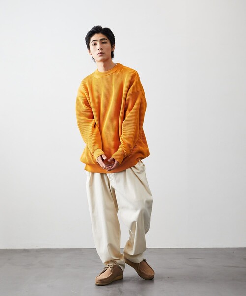 FREAK'S STORE（フリークスストア）の「【リサイクルポリエステル使用】畔編み クルーネックニット（ニット/セーター・メンズ・ホワイト/ブラック/ベージュ/ネイビー/ピンク/イエロー/ブルー/モスグリーン/オレンジ・SMALL/MEDIUM/LARGE）」の21枚目の写真