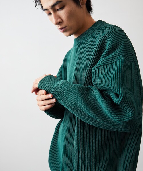 FREAK'S STORE（フリークスストア）の「【リサイクルポリエステル使用】畔編み クルーネックニット（ニット/セーター・メンズ・ホワイト/ブラック/ベージュ/ネイビー/ピンク/イエロー/ブルー/モスグリーン/オレンジ・SMALL/MEDIUM/LARGE）」の17枚目の写真