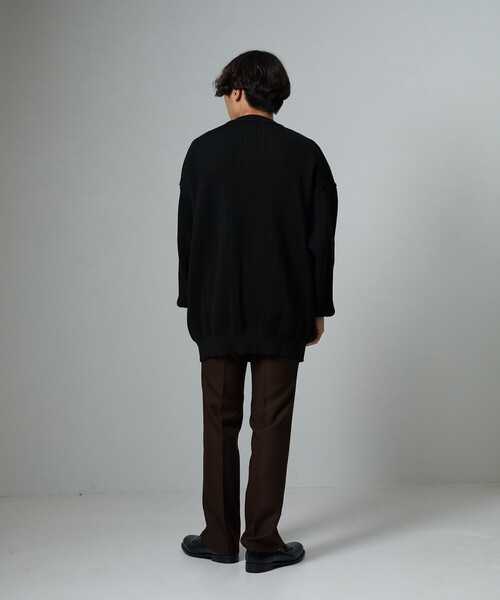 FREAK'S STORE（フリークスストア）の「【リサイクルポリエステル使用】畔編み クルーネックニット（ニット/セーター・メンズ・ホワイト/ブラック/ベージュ/ネイビー/ピンク/イエロー/ブルー/モスグリーン/オレンジ・SMALL/MEDIUM/LARGE）」の19枚目の写真