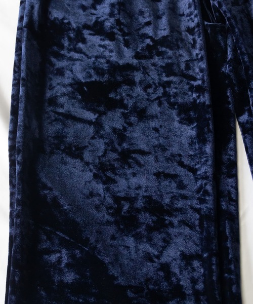 me+em select（ミームセレクト）の「ロングワイドイージーベロアパンツ 　韓国製（その他パンツ・レディース・ブラック/ネイビー・FREE）」の15枚目の写真