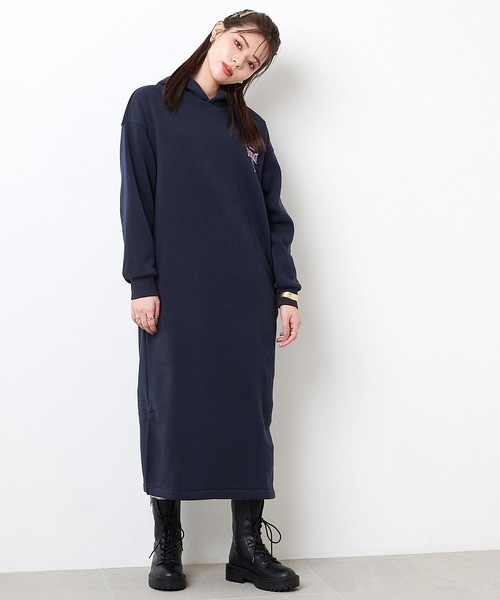 EVERLAST(CROSSPLUS ONLINE)(エバーラスト)の「後ろロゴプリント ビックパーカースウェットワンピース(ワンピース・レディース・ベージュ/ネイビー/杢グレー・LL/M/L)」の18枚目の写真