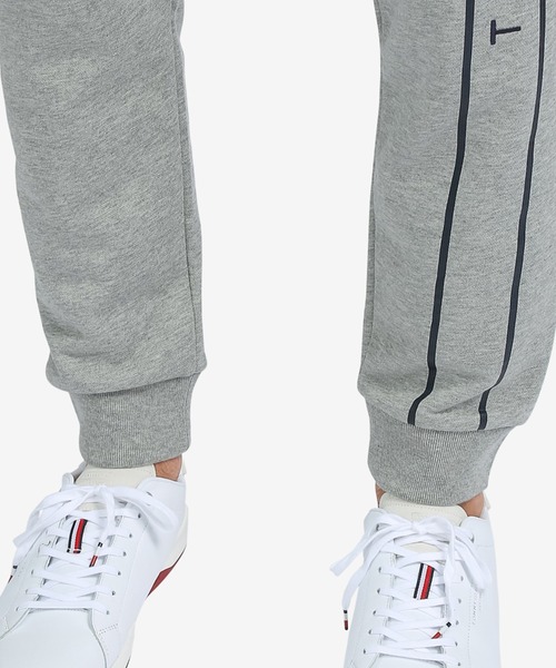 TOMMY HILFIGER(トミーヒルフィガー)の「Clean DNA flag moment Capsule スウェットパンツ(スウェットパンツ・メンズ・ネイビー/グレー/ホワイト・LARGE/MEDIUM/SMALL/X-LARGE)」の12枚目の写真