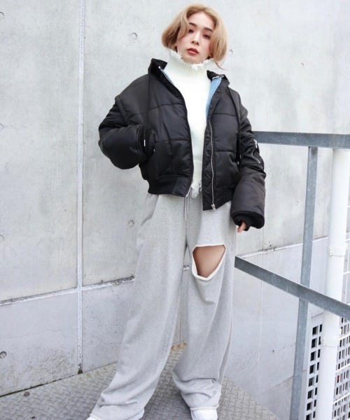 FIG&VIPER（フィグアンドバイパー）の「マルチWAY MID MA-1（MA-1・レディース・ブラック/ベージュ/パープル・FREE）」の8枚目の写真