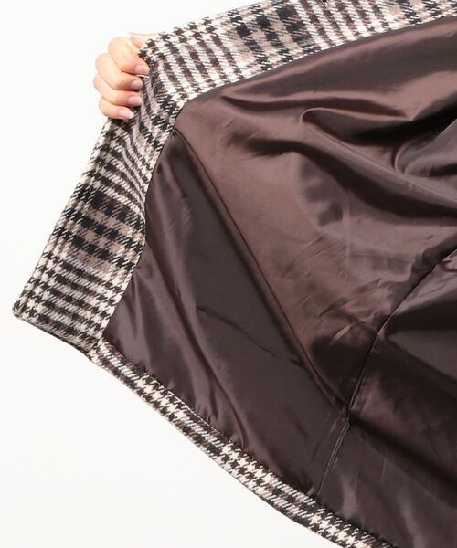 Cheek(チーク)の「チェックジャケットコート(チェスターコート・レディース・アイボリー/ブラック・MEDIUM)」の4枚目の写真