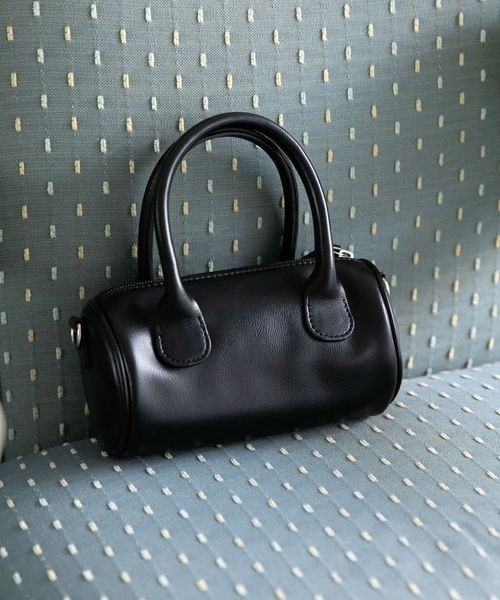 LOWRYS FARM（ローリーズファーム）の「ドラムミニショルダーバッグ　262107（ショルダーバッグ・レディース・グリーン/ブラック/アイボリー・FREE）」の3枚目の写真