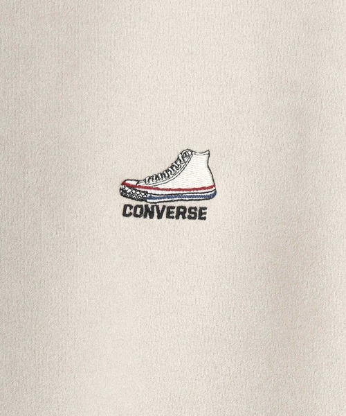 CONVERSE（コンバース）の「CONVERSE/コンバース フェイクスウェード ワンポイント シューズ ロゴ 刺繍 スウェット トレーナー（スウェット・メンズ・ライトグレー/サックスブルー・LL/M/L）」の12枚目の写真
