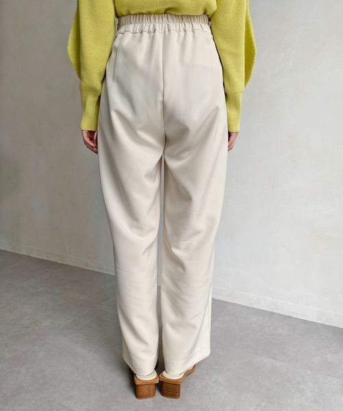 CAPRICIEUX LE'MAGE（カプリシューレマージュ）の「Vカットベルトパンツ（その他パンツ・レディース・ホワイト系その他/ブラック/モカ・36/38）」の16枚目の写真