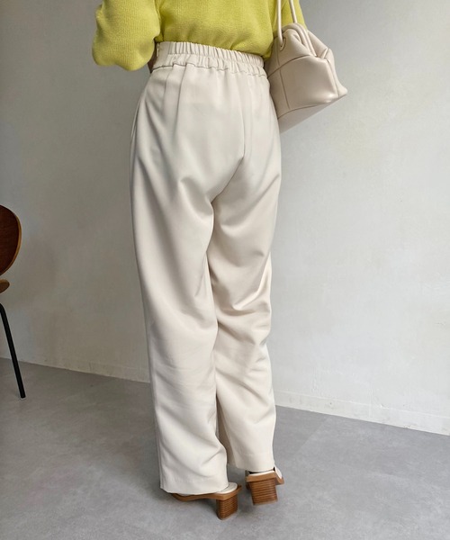 CAPRICIEUX LE'MAGE（カプリシューレマージュ）の「Vカットベルトパンツ（その他パンツ・レディース・ホワイト系その他/ブラック/モカ・36/38）」の8枚目の写真