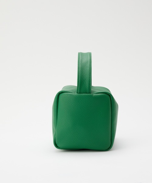 DISCOAT(ディスコート)の「【WEB限定/12色展開】ワンハンドルミニショルダー(ショルダーバッグ・レディース・ブラック/グレイッシュベージュ/グリーン/イエロー/ピンク/ブラウン/ブルー/イエロー系その他/モカ/パープル/オレンジ/シルバー・FREE)」の13枚目の写真