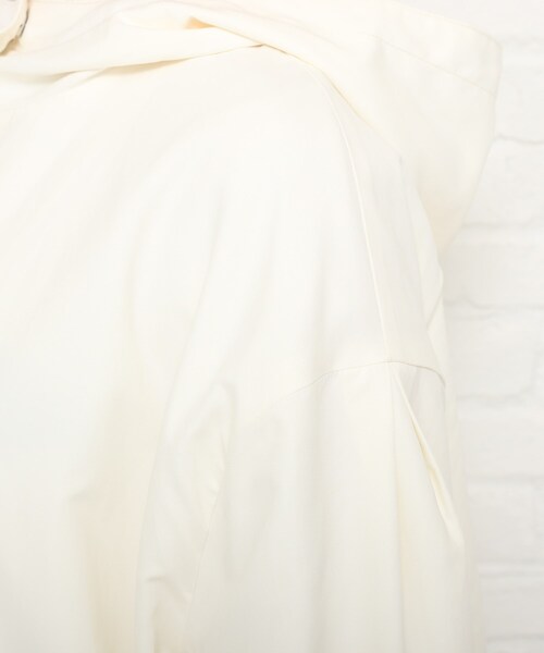 Cutie Blonde（キューティーブロンド）の「◆【S-LL】BIGフードマンパ（ブルゾン・レディース・アイボリー/ライトグリーン/ベージュ・01/02/03/04）」の9枚目の写真