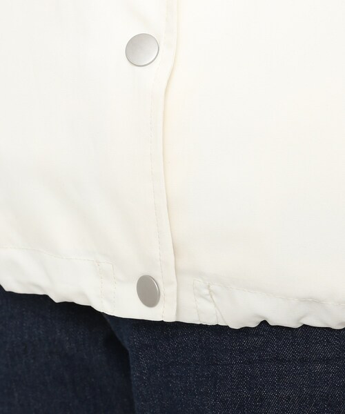 Cutie Blonde（キューティーブロンド）の「◆【S-LL】BIGフードマンパ（ブルゾン・レディース・アイボリー/ライトグリーン/ベージュ・01/02/03/04）」の13枚目の写真