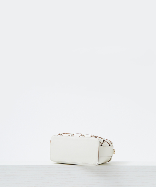 LOWELL things(ロウェル シングス)の「Kouti/レザーメッシュバスケット2WAY BAG(ハンドバッグ・レディース・アイボリー/イエロー・フリー)」の13枚目の写真