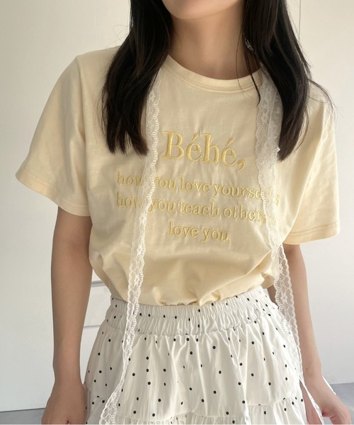 累計販売枚数1万枚突破】Bebe刺繍カラーロゴTシャツ（Tシャツ