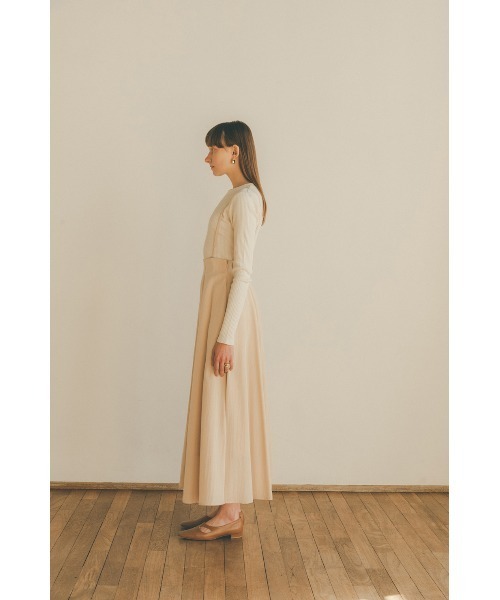 CLANE（クラネ）の「BACK OPEN RIB TOPS（Tシャツ/カットソー・レディース・アイボリー/ベージュ/ブラック・1/2）」の18枚目の写真