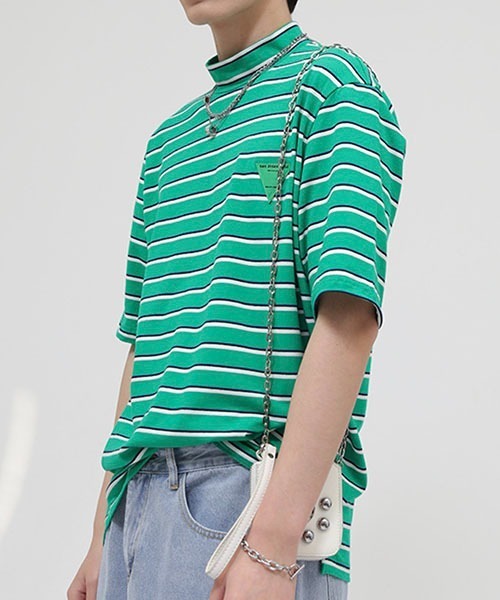 WESTBOY(ウエストボーイ)の「マルチボーダー ロゴ ビッグシルエットモックネックTシャツ WO22S2TP02 【WB ORIGINALS】(Tシャツ/カットソー・メンズ・グリーン/ブラック・M/XL/L)」の4枚目の写真