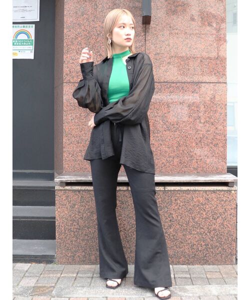 MURUA（ムルーア）の「バックスリットシアーシャツ（シャツ/ブラウス・レディース・ホワイト/ブラック/イエロー・FREE）」の21枚目の写真