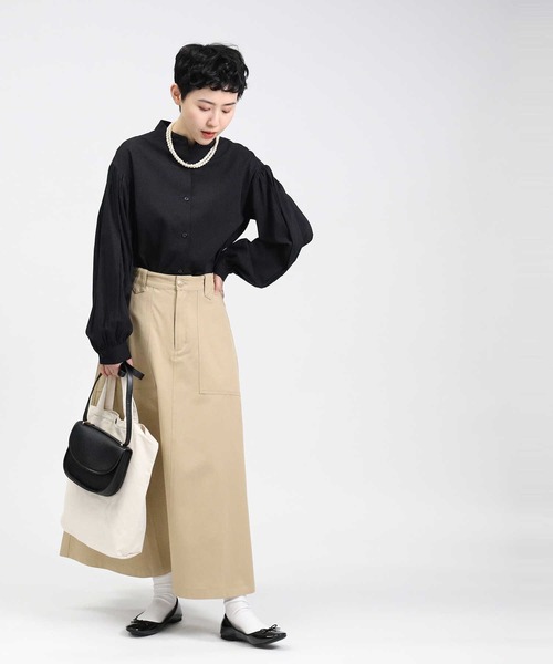 HONEYSUCKLE ROSE（ハニーサックルローズ）の「【HONEYSUCKLE ROSE】袖ボリュームチュニック（シャツ/ブラウス・レディース・ブルー/ブラック/オフホワイト・L/M）」の11枚目の写真