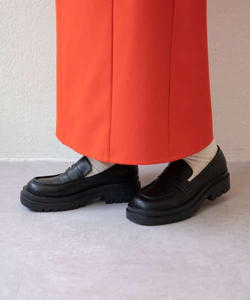 DISCOAT（ディスコート）の「厚底コインローファー（ローファー・レディース・ブラック・MEDIUM/LARGE）」の9枚目の写真