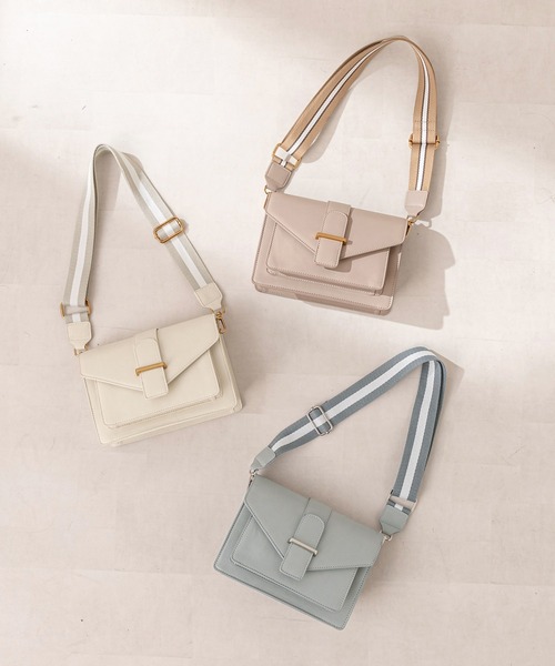 OLIVE des OLIVE(オリーブデオリーブ)の「ラインベルトショルダー(ショルダーバッグ・レディース・ベージュ/オフホワイト/サックスブルー・FREE)」の4枚目の写真