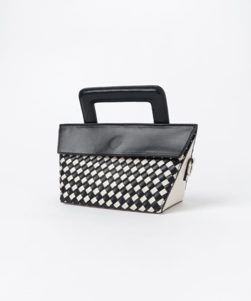 PROTCOL（プロトコル）の「PROTCOL　BRAID PACKAGE BOX BAG（ショルダーバッグ・レディース・ブラック・ONE）」の2枚目の写真