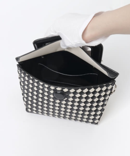 PROTCOL（プロトコル）の「PROTCOL　BRAID PACKAGE BOX BAG（ショルダーバッグ・レディース・ブラック・ONE）」の7枚目の写真