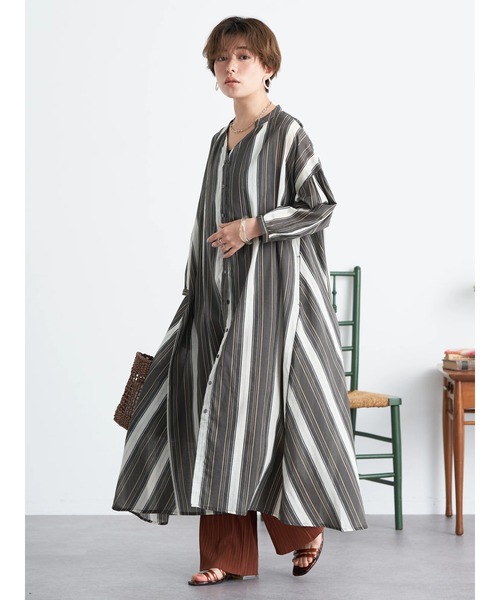 earth music&ecology（アースミュージックアンドエコロジー）の「すきな丈プリーツカットパンツ（その他パンツ・レディース・ブラック/レッド系その他5/グレイッシュベージュ/ライトカーキ・FREE）」の22枚目の写真