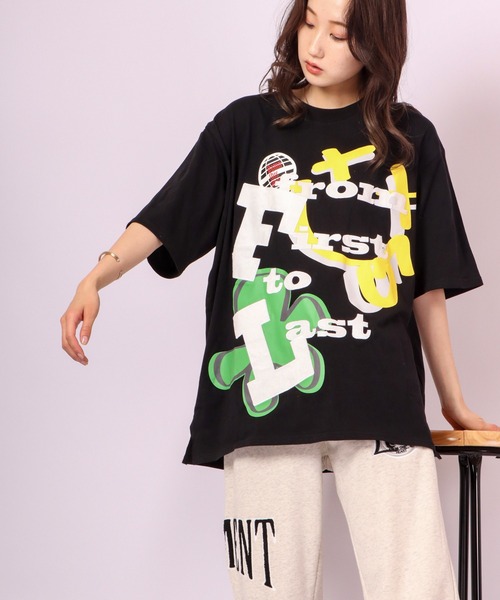 RE730(アールイーセブンサーティー)の「RE730 ビッグシルエットスマイルプリン半袖Tシャツ(Tシャツ/カットソー・メンズ・ホワイト/ブルー/ブルー系その他/ブラック系その他/グリーン/ライトグレー/ブラック・XL/M/L)」の1枚目の写真