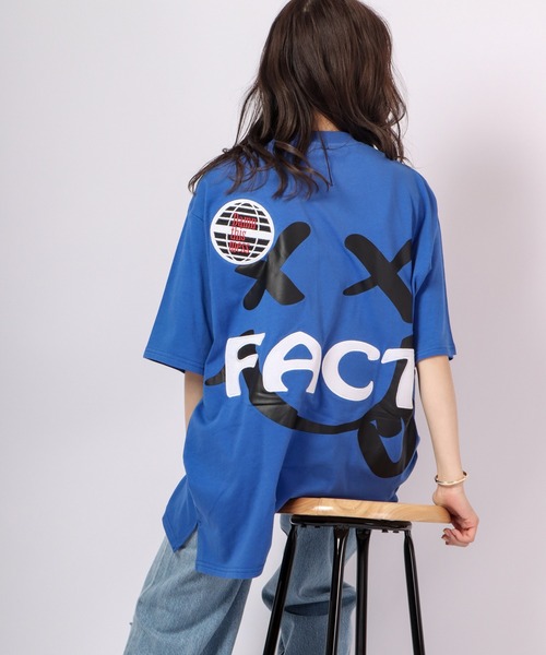 RE730(アールイーセブンサーティー)の「RE730 ビッグシルエットスマイルプリン半袖Tシャツ(Tシャツ/カットソー・メンズ・ホワイト/ブルー/ブルー系その他/ブラック系その他/グリーン/ライトグレー/ブラック・XL/M/L)」の14枚目の写真