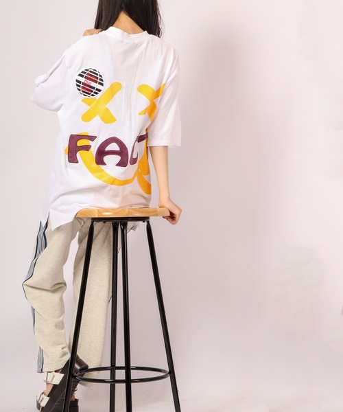 RE730(アールイーセブンサーティー)の「RE730 ビッグシルエットスマイルプリン半袖Tシャツ(Tシャツ/カットソー・メンズ・ホワイト/ブルー/ブルー系その他/ブラック系その他/グリーン/ライトグレー/ブラック・XL/M/L)」の12枚目の写真