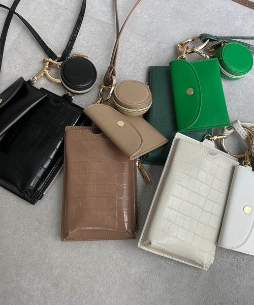 CAPRICIEUX LE'MAGE（カプリシューレマージュ）の「多機能スマホショルダー（ショルダーバッグ・レディース・ホワイト/ブラック/モカ/グリーン・FREE）」の17枚目の写真