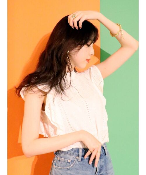 EVRIS（エヴリス）の「コットンレースラッフルノースリーブトップス（タンクトップ・レディース・ホワイト/ブラック/オレンジ・FREE）」の10枚目の写真