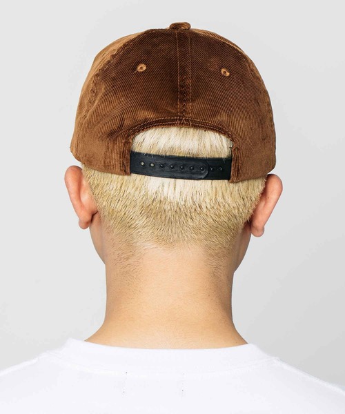 XLARGE（エクストララージ）の「CORDUROY SNAPBACK CAP（キャップ・メンズ・ネイビー/ブラウン/グリーン/ブラック・ONE SIZE）」の6枚目の写真