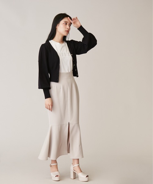 JILL by JILL STUART(ジルバイジルスチュアート)の「◇シルク混Vネックカーディガン(カーディガン/ボレロ・レディース・ブラック/ベージュ/パープル/ブルー/ブラウン・FREE)」の16枚目の写真