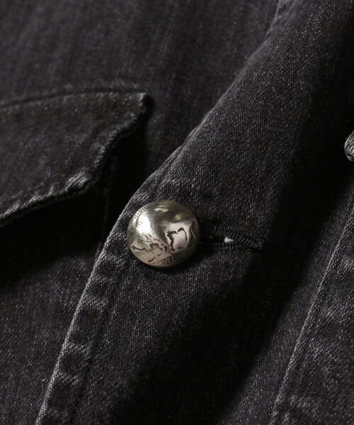 Ray BEAMS(レイビームス)の「REMI RELIEF × Ray BEAMS / 別注 コンチョ シャツ(シャツ/ブラウス・レディース・ブルー/ブラック・ONE SIZE)」の6枚目の写真