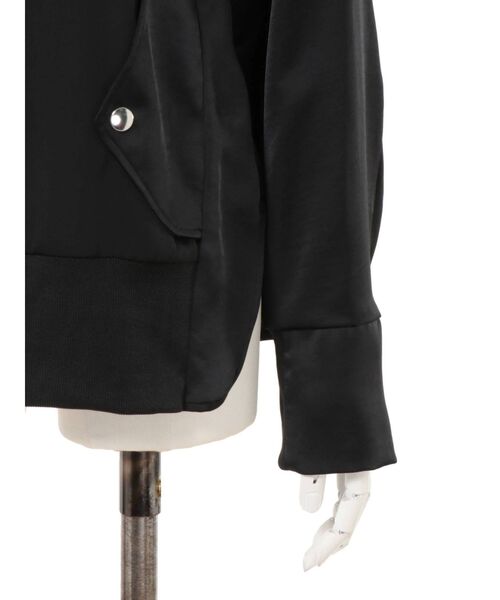 UN3D.（アンスリード）の「サテンコンビトップ（Tシャツ