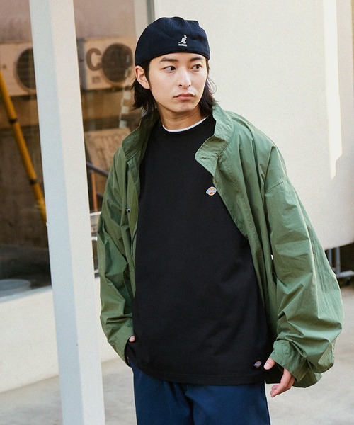 Dickies(ディッキーズ)の「Dickies/ディッキーズ ロゴワッペン刺繍 ビッグシルエット長袖Tシャツ(Tシャツ/カットソー・メンズ・グレー系その他/ブラウン系その他/グリーン/ブラック/ホワイト/マスタード/スミクロ/ブルー・L/M/XL)」の12枚目の写真