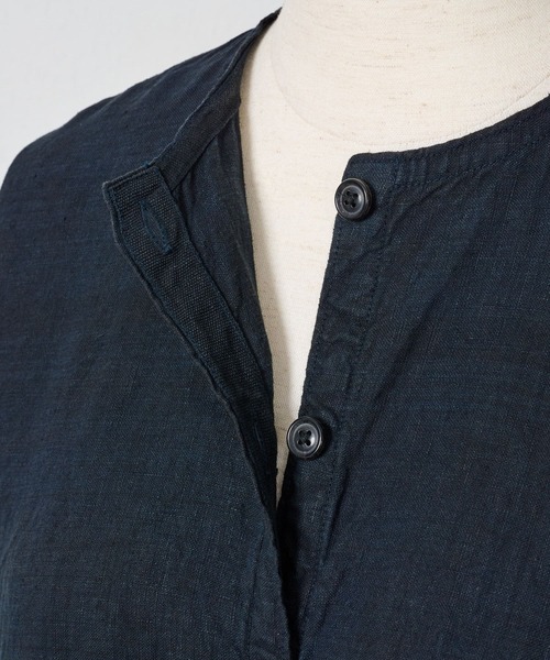 BEARDSLEY（ビアズリー）の「奄美泥藍染ブラウス（シャツ/ブラウス・レディース・インディゴブルー・FREE）」の17枚目の写真