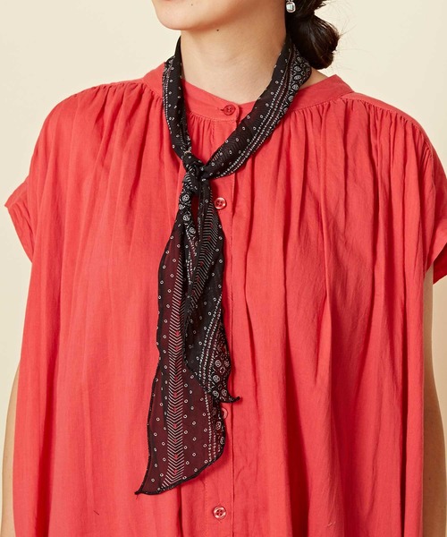 チャイハネ(チャイハネ)の「【チャイハネ】アイシュリボンスカーフ(ストール/ショール・レディース・ブラック/ブルー/ブラウン/グレー/カーキ/オレンジ/パープル/ワイン/イエロー・FREE)」の10枚目の写真