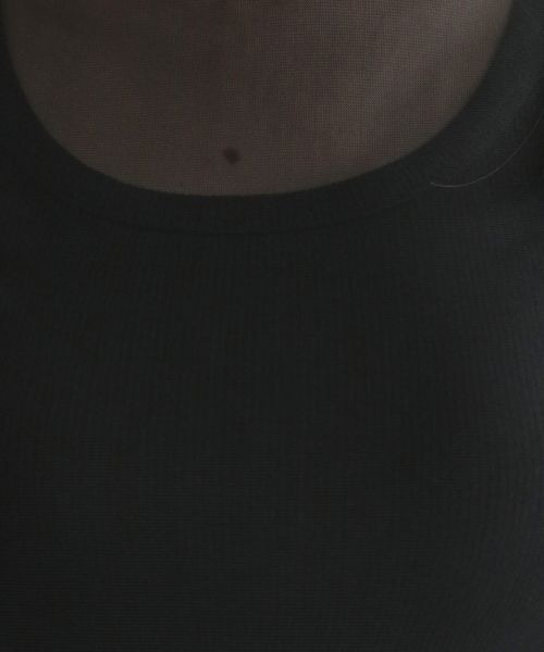 mysty woman（ミスティウーマン）の「クシュクシュスリーブシアープルオーバー（Tシャツ/カットソー・レディース・ホワイト/ブラック/モカ/グリーン/アイボリー・FREE）」の15枚目の写真