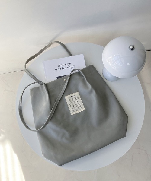 AS KNOW AS plus（アズノゥアズプラス）の「♪ハンドルタックトートバッグ（トートバッグ・レディース・ライトグレー/ブラック/ベージュ/グレー/ピンク/ブラウン系その他/ゼブラ/ライトグレー系/アイボリー系/ブラウン系/ブラック系/グリーン/ブルー/グレー系/ネイビー系/ピンク系/ベージュ系/ブルー系1/グレー系1/ベージュ系1/ブラック系1/シルバー/ブロンズ/グレー系2・FREE）」の9枚目の写真