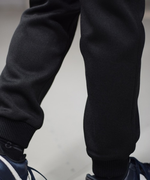Gramicci(グラミチ)の「GRAMICCI/グラミチ BONDING KNIT FLEECE NARROW RIB PANTS ボンディングニットフリースナローリブパンツ G2FU-P018(その他パンツ・メンズ・チャコールグレー/ブラック/グレー/オフホワイト・SMALL/MEDIUM/LARGE/X-LARGE/X-SMALL)」の20枚目の写真