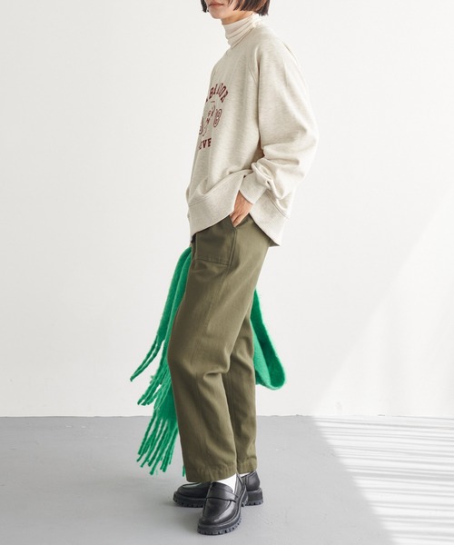 Labrador Retriever（ラブラドールリトリーバー）の「Labrador Retriever/ラブラドールレトリーバー  別注 スウェット カレッジロゴプルオーバー（スウェット・レディース・チャコール/ネイビー/オートミール/アイボリー・FREE）」の17枚目の写真